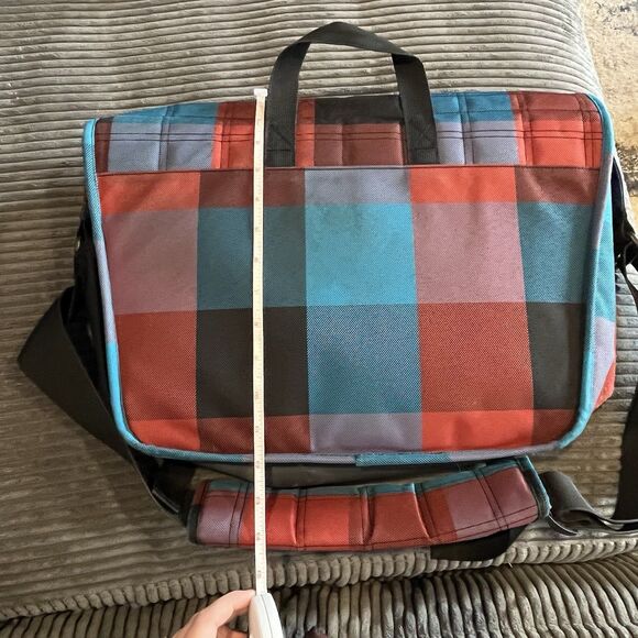 NEW OGIO Tactic 13 Messenger - Blockade Crossbody Laptop - Picture 15 of 16